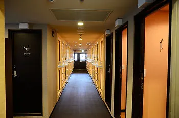 Capsule Hotel B&S Ecocube Shinsaibashi أوساكا